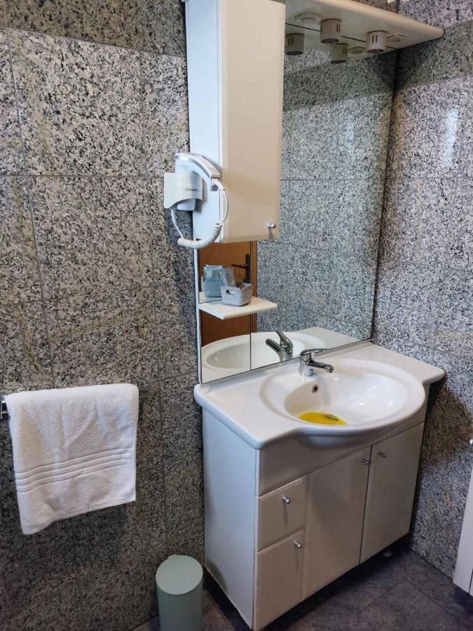 Motel Bajra トラヴニク エクステリア 写真