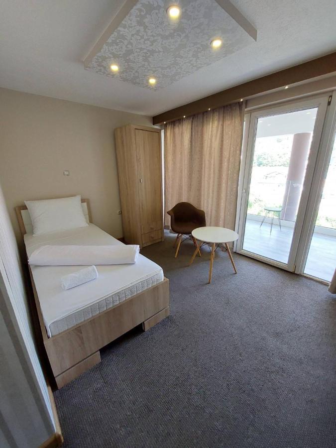 Motel Bajra トラヴニク エクステリア 写真
